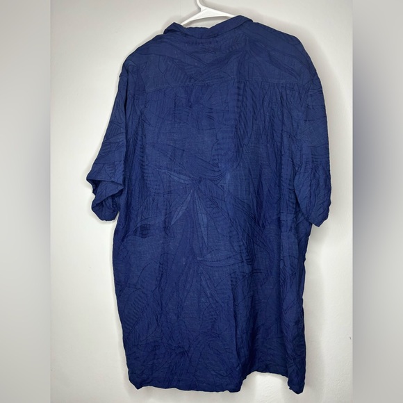 Tommy Bahama Navy Textured Button-Up Shirt - Picture 2 of 3